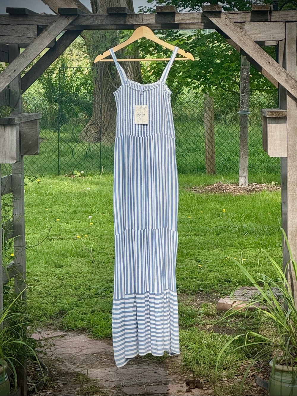 Raviya Blue White Striped Tiered Maxi Dress Cover Up NWT Medium Rayon